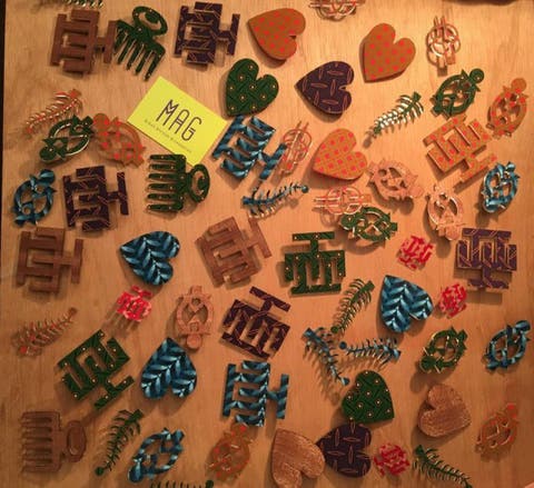 Schmuck aus Kapstadt Mag by Andile